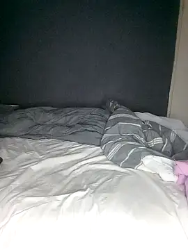 Snapshot of HerPleasure2025 chatting on 4, 2, 2026 HerPleasure2025 online show from 4, 2, 2026