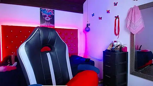 kriss sweetboobs10 online show from 23, 11, 2025