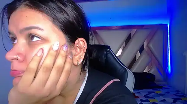 kriss sweetboobs10 online show from 22, 3, 2025