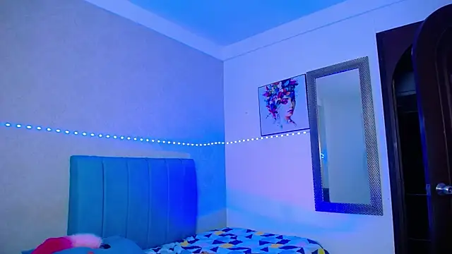 kriss sweetboobs10 online show from 12, 2, 2026