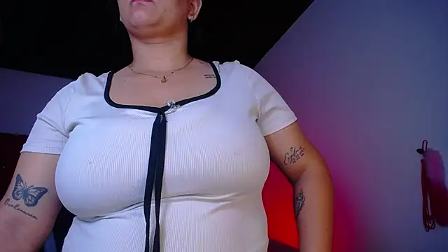 kriss sweetboobs10 online show from 6, 5, 2026