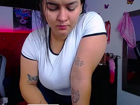 kriss sweetboobs10 online show from 3, 12, 2025