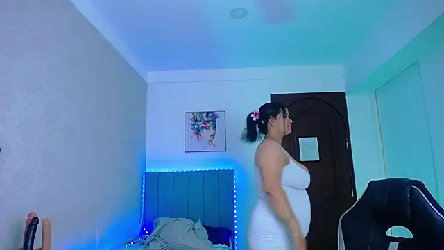 kriss sweetboobs10 online show from 8, 2, 2026