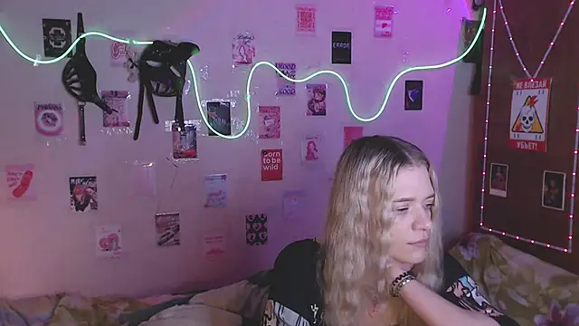 Your Horny Friends online show from 14, 10, 2025