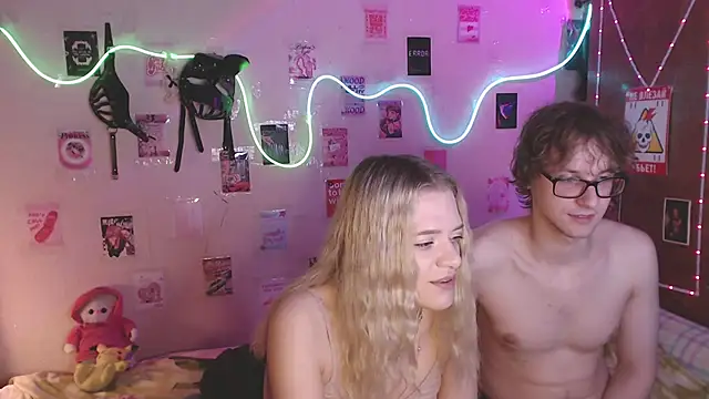 Your Horny Friends online show from 15, 10, 2025