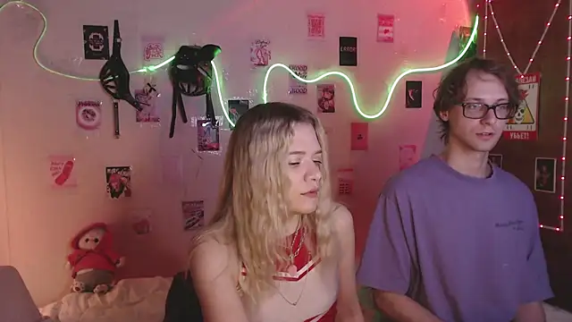 Your Horny Friends online show from 28, 10, 2025