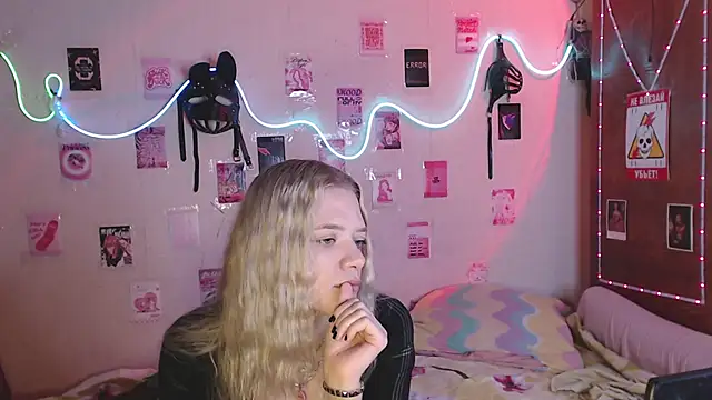 Your Horny Friends online show from 9, 9, 2025