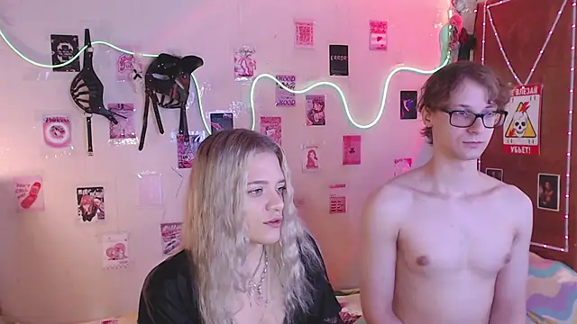 Your Horny Friends online show from 30, 9, 2025