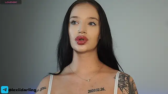 Snapshot of LexiiDarling chatting on 10, 7, 2026 LexiiDarling online show from 10, 7, 2026