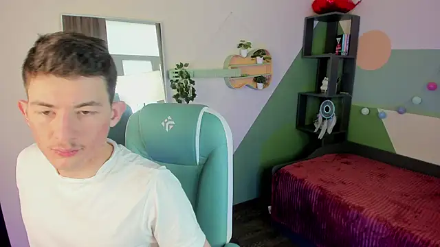 Danny  Magic online show from 15, 3, 2025