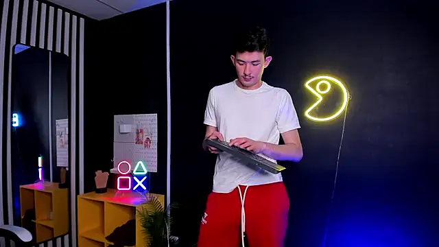 Danny  Magic online show from 22, 3, 2025