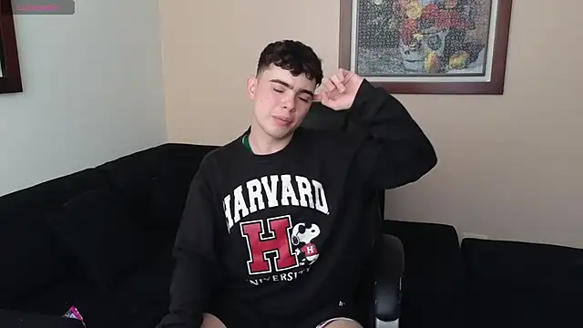 lukeboyce33 online show from 15, 4, 2026