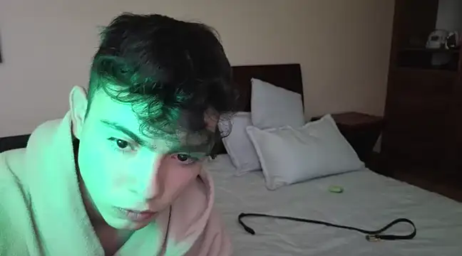 lukeboyce33 online show from 19, 3, 2025