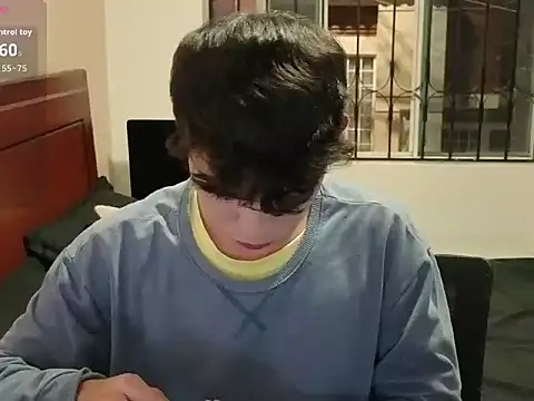 lukeboyce33 online show from 18, 2, 2026