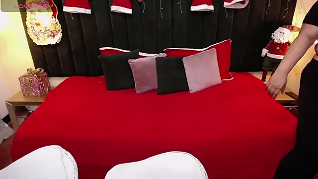 ailyn maury online show from 16, 12, 2025