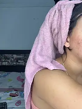 Candy Roose online show from 22, 3, 2025