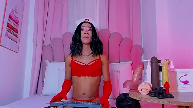 Snapshot of NicoleMadrird chatting on 27, 2, 2026 NicoleMadrird online show from 27, 2, 2026