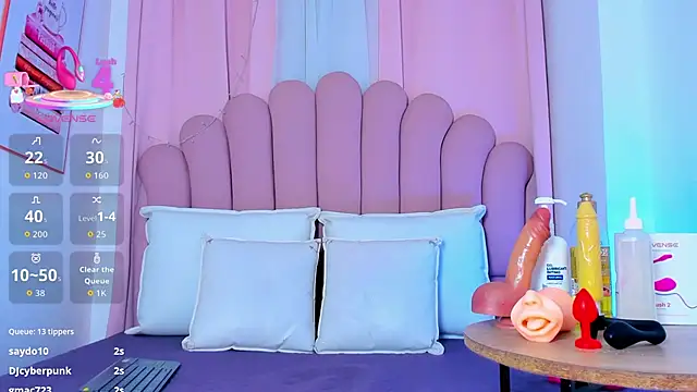 Snapshot of NicoleMadrird chatting on 11, 2, 2026 NicoleMadrird online show from 11, 2, 2026