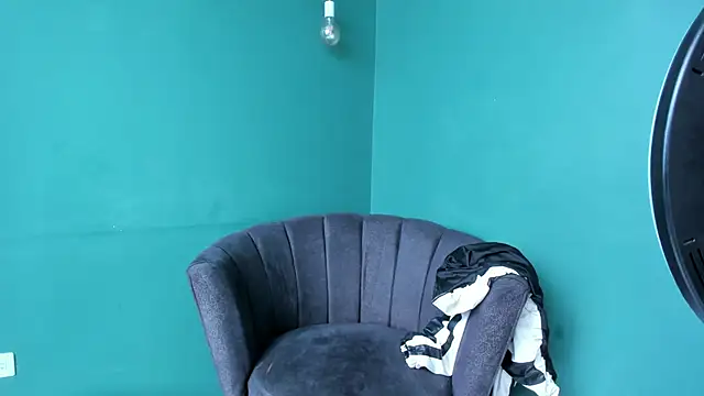 Alice 26  online show from 20, 10, 2025