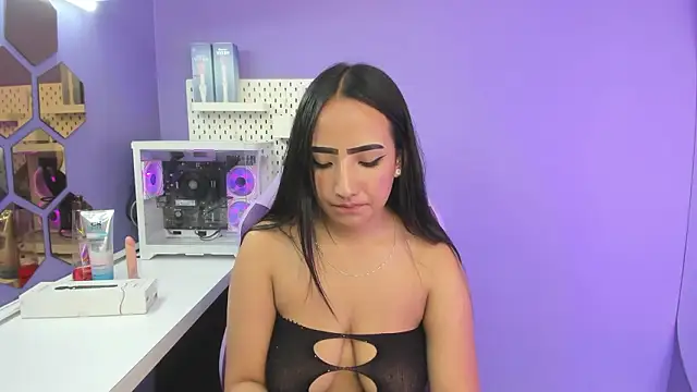 Alice 26  online show from 11, 3, 2026