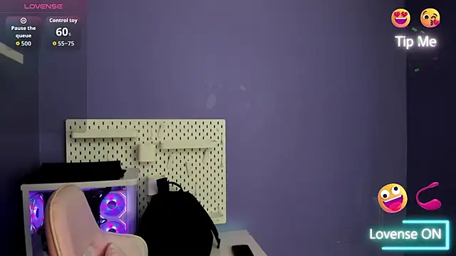 Alice 26  online show from 12, 11, 2025