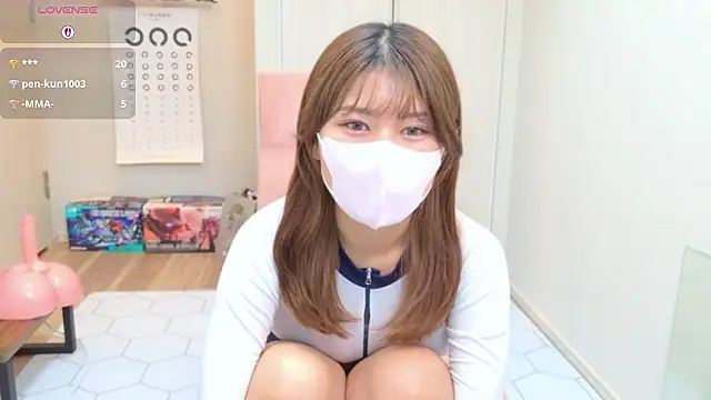Snapshot of miharu01 chatting on 17, 7, 2026 miharu01 online show from 17, 7, 2026