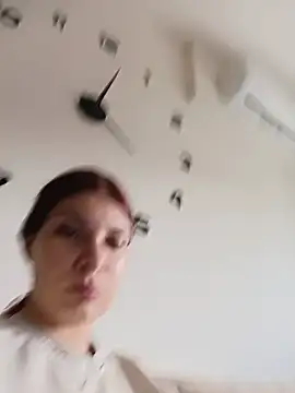 MeCherryy online show from 20, 5, 2026