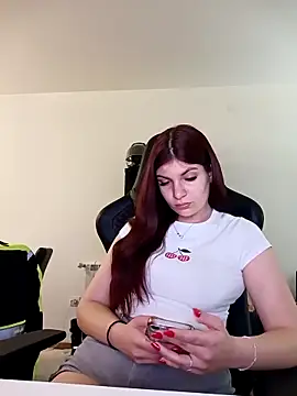 MeCherryy online show from 27, 4, 2026