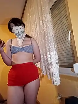 MeCherryy online show from 13, 3, 2025