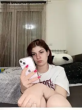 MeCherryy online show from 4, 5, 2026
