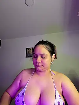 Snapshot of ashliecooperrr chatting on 18, 2, 2026 ashliecooperrr online show from 18, 2, 2026