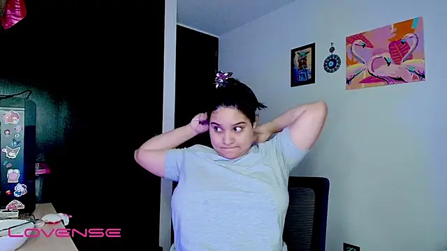 ashliecooperrr online show from 19, 12, 2025