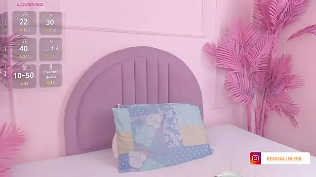 Kendallbleer online show from 13, 11, 2025