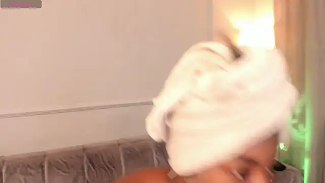 Kendallbleer online show from 14, 12, 2025