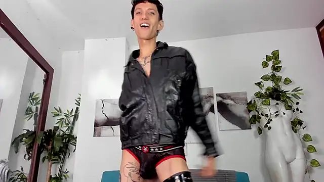 Snapshot of Giotrashy chatting on 23, 4, 2026 Giotrashy online show from 23, 4, 2026