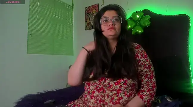 Zoe thoms online show from 17, 3, 2025