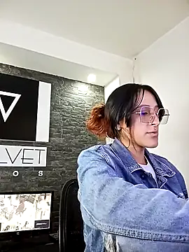 Hairydoll  online show from 6, 5, 2026