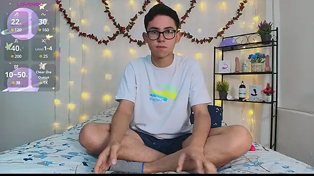 Snapshot of Danny-Swift13 chatting on 18, 3, 2025 Danny-Swift13 online show from 18, 3, 2025