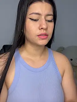 Saanvi21 online show from 4, 10, 2025