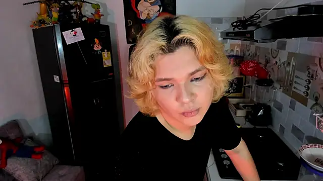 Snapshot of adam_angelssss chatting on 23, 11, 2025 adam angelssss online show from 23, 11, 2025