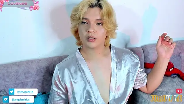 Snapshot of adam_angelssss chatting on 12, 11, 2025 adam angelssss online show from 12, 11, 2025