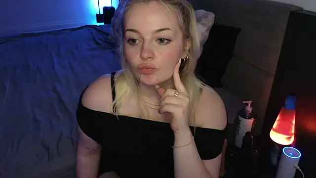 Snapshot of margot_robbie7 chatting on 2, 7, 2026 margot robbie7 online show from 2, 7, 2026