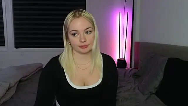 margot robbie7 online show from 22, 10, 2025