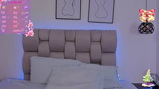 Hanna Evans   online show from 1, 12, 2025