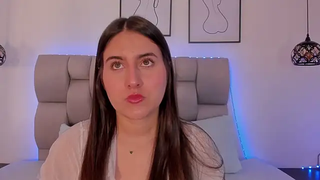 Snapshot of Hanna_Evans__ chatting on 13, 2, 2026 Hanna Evans online show from 13, 2, 2026