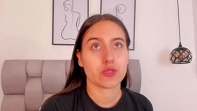 Hanna Evans   online show from 14, 10, 2025