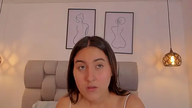 Hanna Evans   online show from 23, 9, 2025