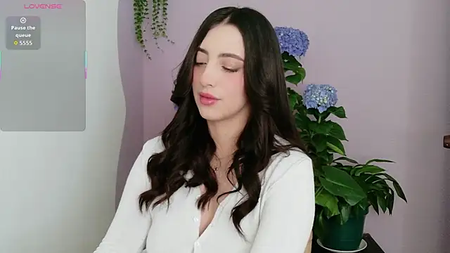 Rebbecawhite meow online show from 20, 2, 2026