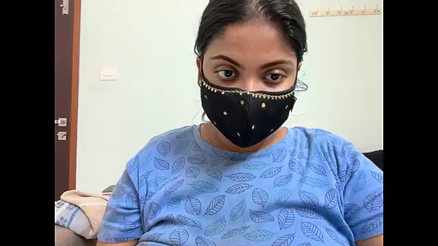Tamil hot whiskey girl online show from 15, 7, 2026