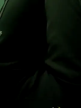 Snapshot of royall_queen chatting on 21, 3, 2025 royall queen online show from 21, 3, 2025